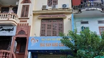 CHO THUÊ NHÀ 20 TRỊNH ĐÌNH CỬU Ô TÔ ĐỔ CỬA