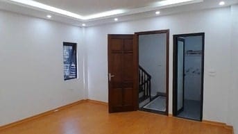 Nhà 5T vị trí đẹp khu P/Lô Víp Đào Tấn - Linh Lang đường rộng 6m 