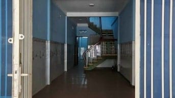 Chính chủ Cần bán căn nhà mới đẹp, hai mặt hẻm,Hẻm xe hơi 325 Hoà Hảo,