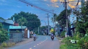 chủ vỡ nợ về quê làm ăn muốn bán gấp lô đất tại phú giáo giá 118tr