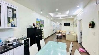 Bán căn hộ CC Garden 250 Minh Khai, tầng trung, view vip 2ngủ, 66m2