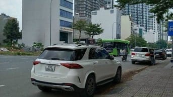 Bán đất góc 2 mặt tiền số 105 Trương Văn Bang, 7,97x20 giá 600tr/m