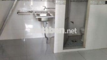 Phòng trọ 800K, gần phà Cát Lái, đường Phan Văn Đáng