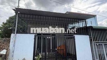 Ngộp bank cần bán gấp lỗ lại căn 160m2 tặng nội thất giá 590tr