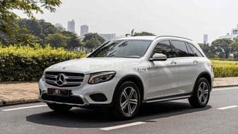 GLC200 Sx 2019 màu trắng nội thất nâu đẹp xuất sắc