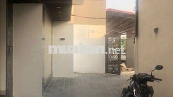 Cho thuê nhà nguyên căn 7 tầng mới 4 PN, Bát Khối gần Aeon,Cổ Linh