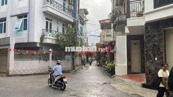 Bán đất phố Kim Quan h.iếm  60m2-mặt tiền đẹp- sổ đẹp như tờ A4
