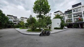  DUY NHẤT 1 CĂN – TẠI ĐỨC DIỄN, BẮC TỪ LIÊM , 70M2 GIÁ 15 TỶ