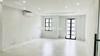 Cho thuê văn phòng 40m2 có ban công Cityland Park Hills, Gò Vấp