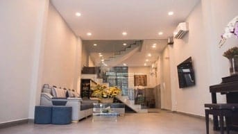 BÁN NHÀ NGỘP - 100M2 - 5.6 TỶ TL  - 2 TẦNG BTCT - GIÁP BÌNH THẠNH 