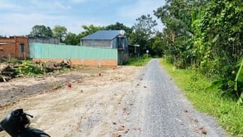Đất thổ cư, sổ sẵn, đường thông. Ngay KCN Phước Đông. 310tr 