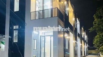 Dãy nhà phố cao cấp đối diện cảng hoàng diệu cần thơ