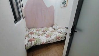 3 tỷ hẽm xh thông - sát mặt tiền - gấp bán.