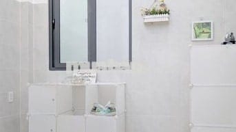 Chính chủ cho thuê nhà Nhiêu Tứ 2PN