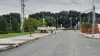 ĐẤT TĐC GIAO LONG ĐỐI DIỆN KCN GIAO LONG