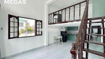 CHO THUÊ CĂN DUPLEX CỬA SỔ LỚN , 47m2 - NGAY CƯ XÁ ĐÔ THÀNH QUẬN 3