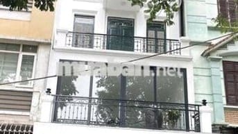 🏡 Cho Thuê Tòa Nhà HXH Cộng Hòa_P13_6x2m, Hầm Nổi 4 Lầu, Thang Máy.