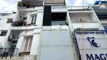 BÁN NHÀ MẶT TIỀN : 3 TRẦN MINH QUYỀN - P. 10 - Q. 10 - TPHCM