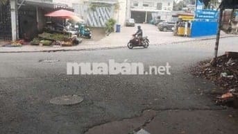 BÁN NHÀ CẤP 4 10x17 ĐUONG XE TẢI TIỆN XÂY BIỆT THỰ SÁT MẶT TIỀN CÂY DA