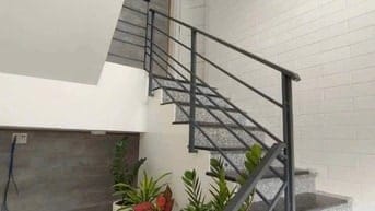 Bán Căn Hộ Dịch Vụ - 7 Phòng - Thu Nhập 30tr/tháng _ Giá 6ty500