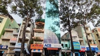 Bán gấp nhà MT Trần Phú đoạn đẹp đường 30m DT 4,3m x 17m giá chỉ 26 tỷ