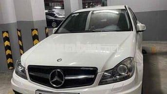 Mercedes Benz C Class 2012 C200 - 130000 km