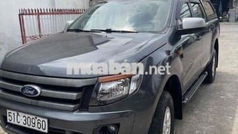 cần bánFord Ranger 2013 XLS 2.2L 4x2 MT - 120 km