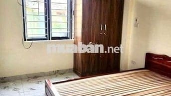 Có phòng khép kín ngõ 110 Trần Duy hưng có 2 toà cho thuê
