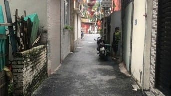 HOT BÁN NHÀ KHU PHÂN LÔ XÍ NGHIỆP TƠ TẰM SƠN ĐỒNG 60M2 5 TẦNG 2 MẶT TR