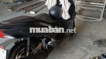 Xe máy Honda PCX 2017 màu đen nhám
