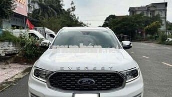 Ford Everest Titanium 2.0L 4x4 958tr siêu luớt
