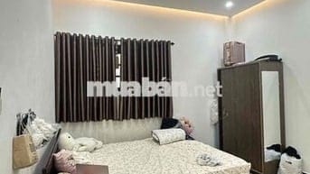 Pass phòng trọ tầng 3 thang bộ ở 1219 Nguyễn Tất Thành  2tr7/1 tháng