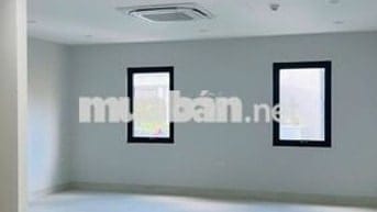 Mặt bằng kinh doanh 95m2 mặt đường Nguyễn Xiển, Hạ Đình, Thanh Xuân.