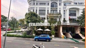 Cho thuê Tầng Trệt 7x19m - Setup Văn Phòng Or Showroom - Vạn Phúc City