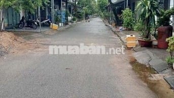 Bán nhà gác lửng đúc – Giáp Văn Cương – sát biển Nguyễn Tất Thành
