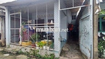 CHO THUÊ NHÀ HẺM XE HƠI - CÁCH MẶT TIỀN 15M - NHÀ TO, GIÁ RẺ.