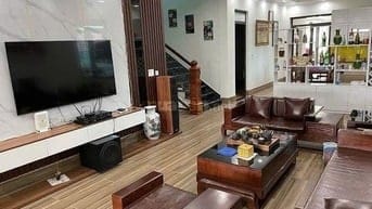 CỰC HOT!!! NHÀ ĐẸP GIÁ TỐT NẰM NGAY TRUNG TÂM TÂN BÌNH LIỀN KỀ SÂN BAY