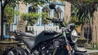 cần bán Husqvarna Svartpilen 401, có giao lưu xe.