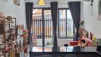 Bán nhà đẹp-DT80m2-3PN-gần chợ-Nguyễn khuyến -vĩnh Hải-Nha Trang-3ty3 