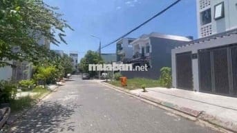 Bàu Mạc 8 vị trí đẹp gần bãi tắm Liên Chiểu
