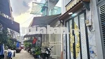 BÁN GẤP NHÀ NGỘP, SÁT AEON TÂN PHÚ, HẺM  Ô TÔ , DTSD 42M2,CHỈ 2 TỶ 85