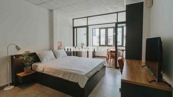 CHO THUÊ CĂN HỘ FULL NỘI THẤT TÁCH BẾP-THOÁNG GIÁ RẺ GẦN CHỢ BẾN THÀNH