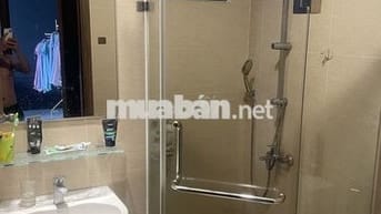 Mình cần cho thuê một phòng ngủ lớn