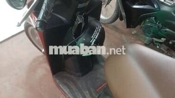 Xe máy Honda Vision màu đỏ đời 2024