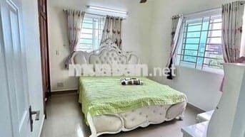 Bán Chung cư Thái Sơn 79m2. 2pn 2wc. Tặng Nội Thất. shr. chỉ 2,7 tỷ