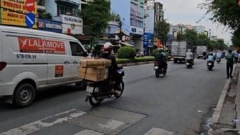 Hẻm Ô tô, 1 Căn Ra MT Tùng Thiện Vương Q8, 74M2, 4 Tầng, Sổ đẹp, Ko QH