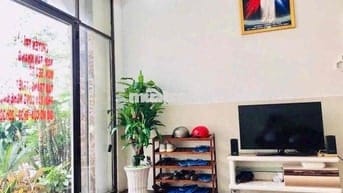 CHO THUÊ NHÀ 2 LẦU MĂT TIỀN NGUYỄN ÁI QUỐC