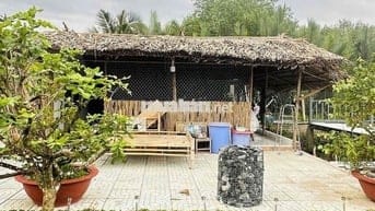 BÁN NHÀ VƯỜN NGHĨ DƯỠNG 1200M²,  LÔ NHÌ- HÀNG XÓM NHÀ BÈ- GIÁ HƠN 4 TỶ