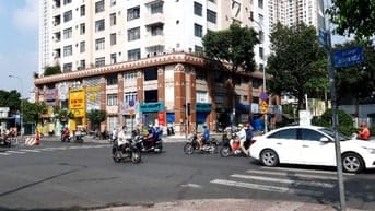 Bán căn hộ H1 lầu 7 đường Hoàng Diệu, phường Khánh Hội (P9 cũ) TPHCM