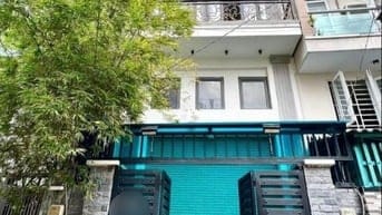 CHỦ BÁN NHÀ 54m2 giá 2tỷ190 triệu đường Thích Quảng Đức P5 Phú Nhuận
